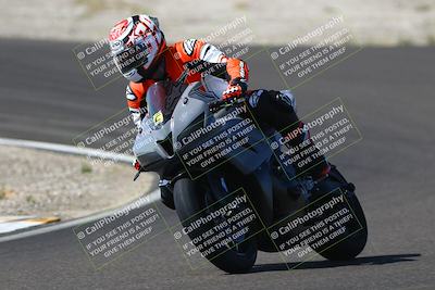 media/Sep-21-2025-TrackDaz (Sun) [[277c75b276]]/C Group/1140pm (Turn 3)/